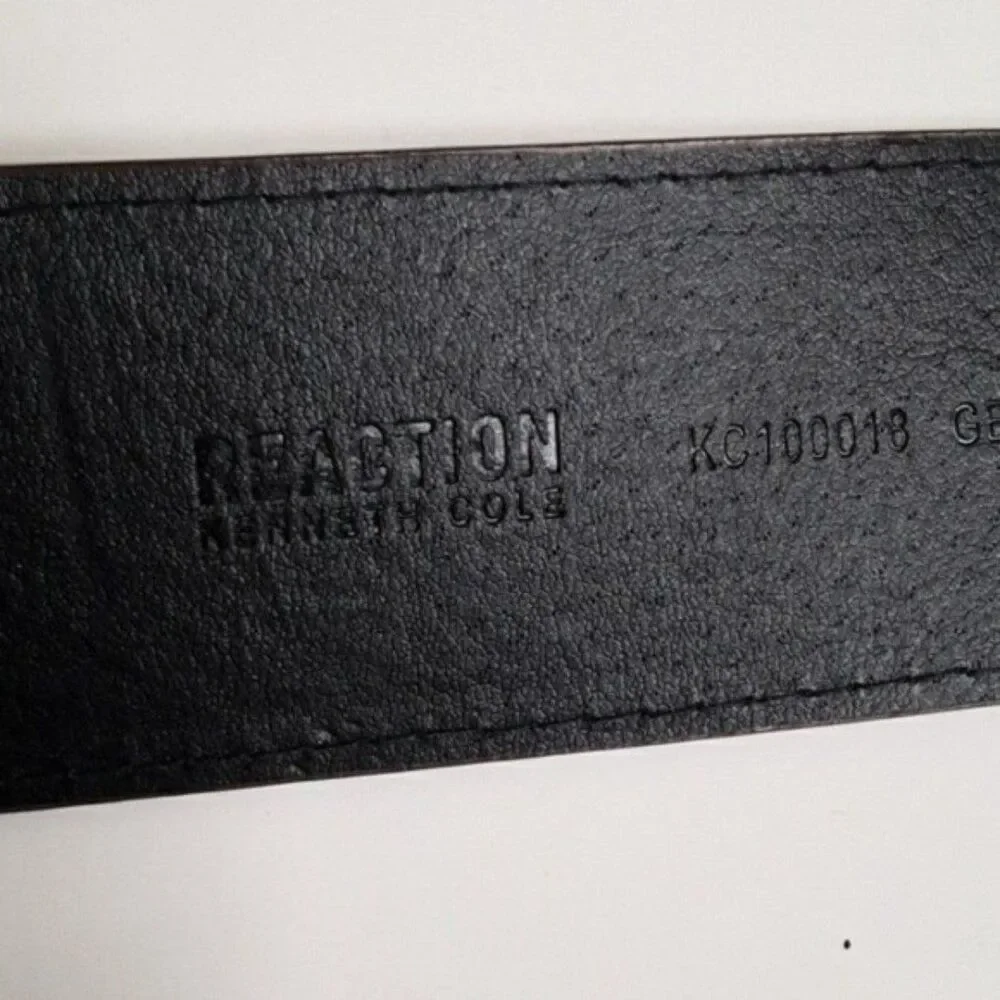 Kenneth Cole Reaction Wide Waist Belt size M